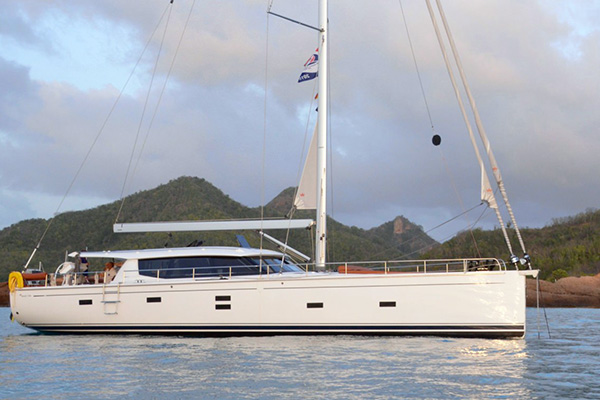 Monohull-Yacht-Charter-Mojeka