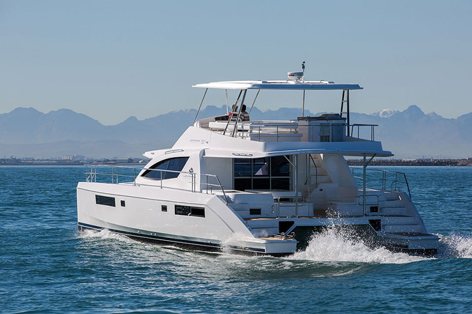 Why-choose-a-yacht-charter-vacation